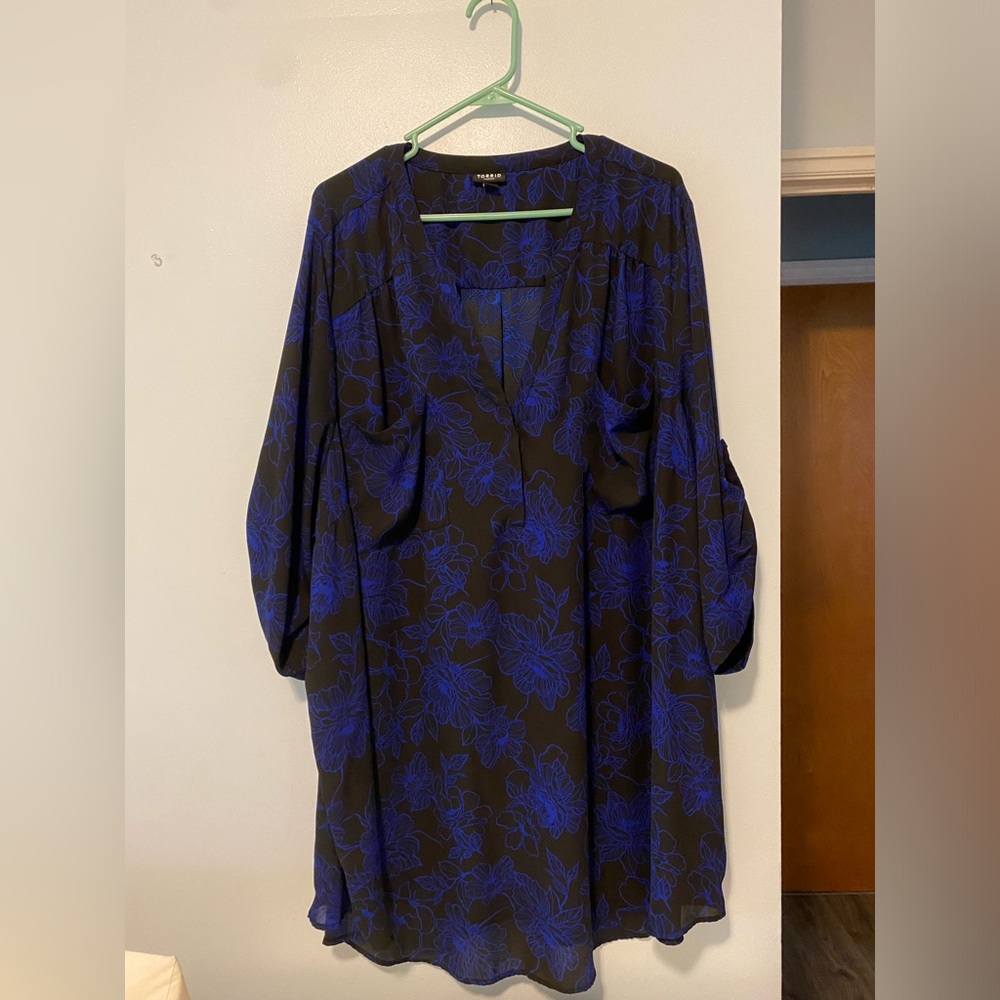 Size 5 Torrid Harper Blouse